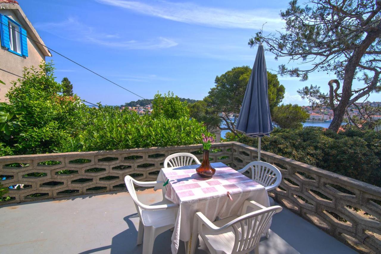Nena Lägenhet Mali Lošinj Exteriör bild